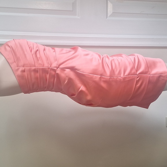 David's Bridal Pink Strapless Pleated Dress, Size 4 - Picture 3 of 7